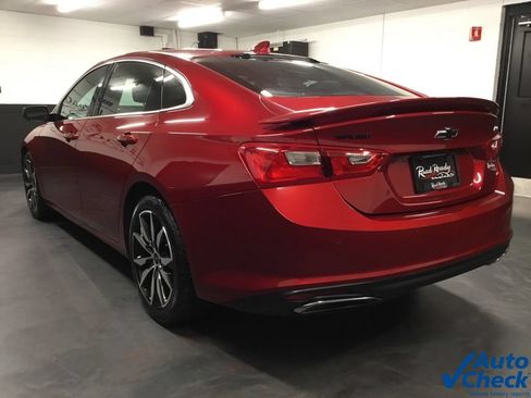 Used 2021 Chevrolet Malibu RS FWD image 8