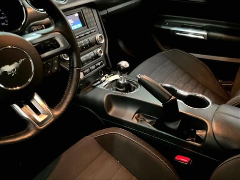 Used 2017 Ford Mustang GT w/ GT Performance Package RWD image 18