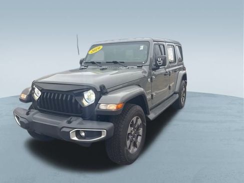 Used 2019 Jeep Wrangler Unlimited Sahara w/ Dual Top Group image 3