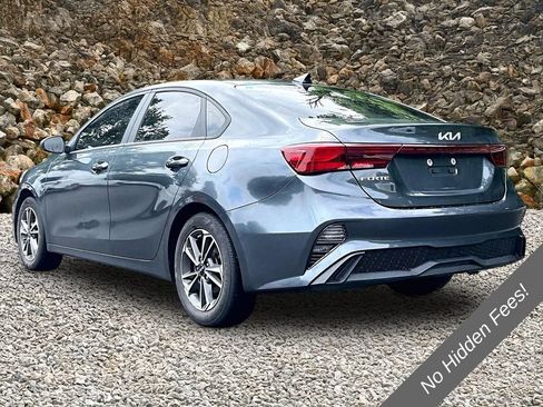 Used 2024 Kia Forte LXS FWD image 9