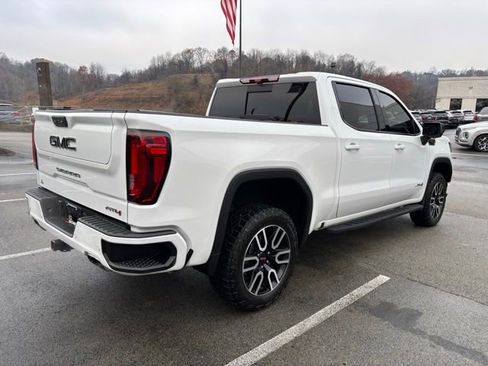 Used 2023 GMC Sierra 1500 AT4 w/ AT4 Premium Package image 5