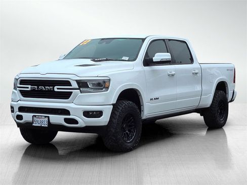 Used 2022 RAM 1500 Laramie w/ Sport Appearance Package image 8