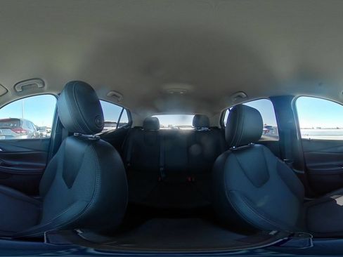 Used 2025 Buick Encore GX Preferred AWD/4WD image 41