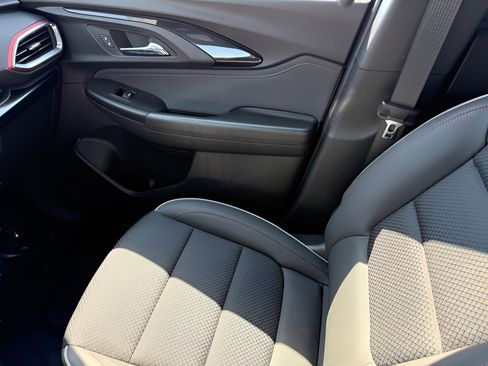 Certified 2023 Chevrolet TrailBlazer RS w/ Convenience Package image 18