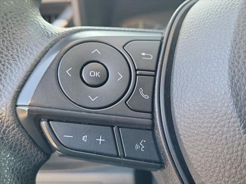 Used 2024 Toyota Corolla LE FWD image 22