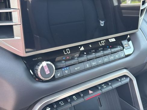 New 2026 Toyota Tundra Platinum AWD/4WD image 18