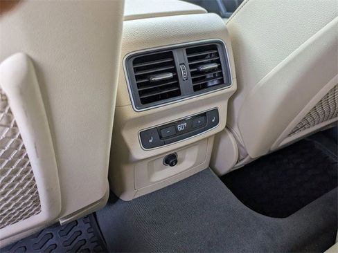 Used 2018 Audi Q5 2.0T Premium Plus w/ Premium Plus Package image 13