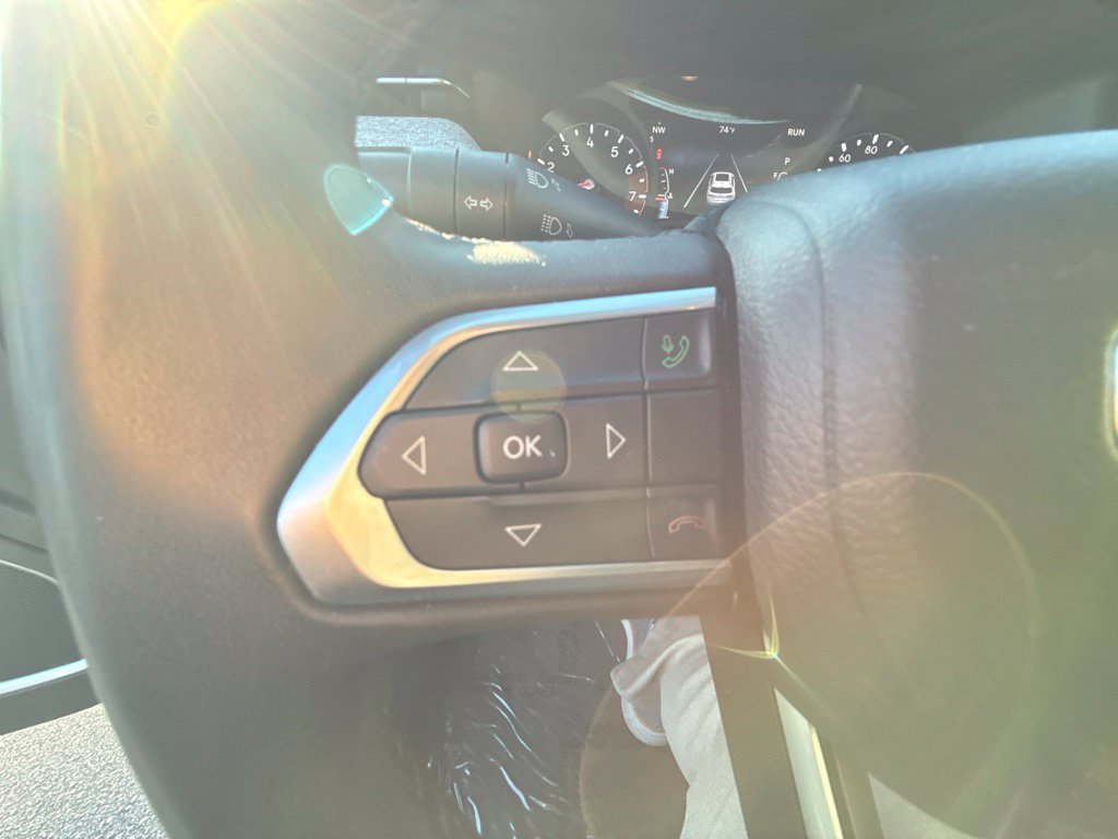 Used 2024 Jeep Compass Latitude AWD/4WD image 20