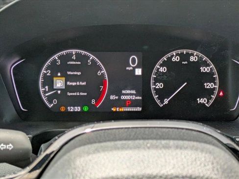Certified 2025 Honda Pilot Touring image 11