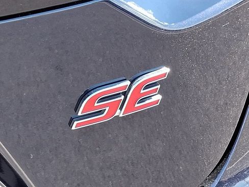 Certified 2024 Toyota Corolla SE FWD image 31
