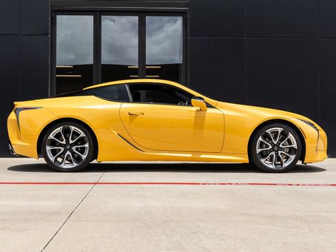 Used 2020 Lexus LC 500 Coupe w/ Performance Package RWD image 10