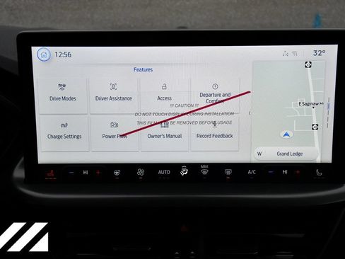 New 2024 Ford Escape SE FWD image 24
