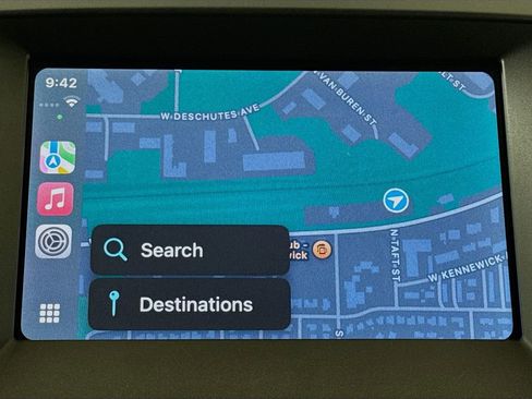 Used 2020 Ford Edge SEL image 11