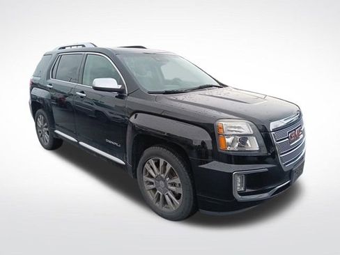 Used 2017 GMC Terrain Denali image 5
