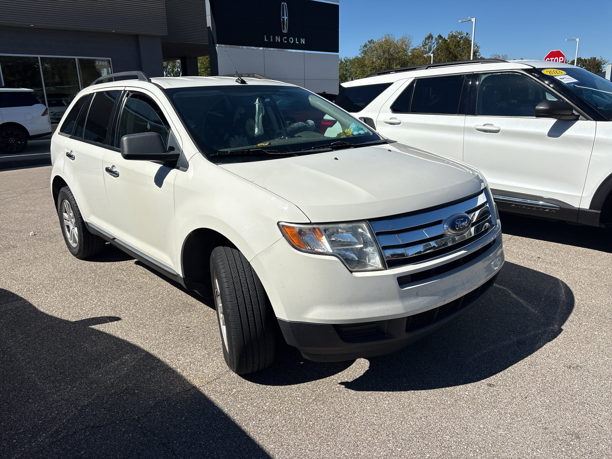 Used 2009 Ford Edge SE FWD image 1