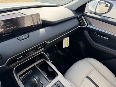 New 2026 MAZDA CX-90 Plug-In Hybrid w/ Preferred image 25