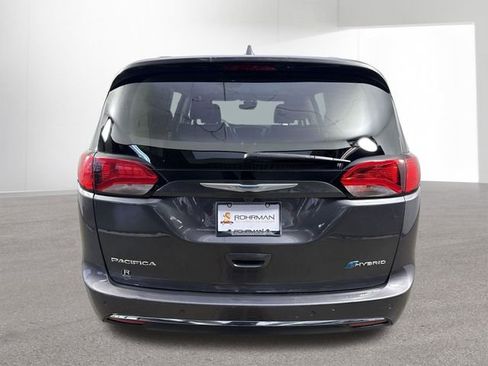 Used 2020 Chrysler Pacifica Limited w/ Advanced Safetytec Group FWD image 33
