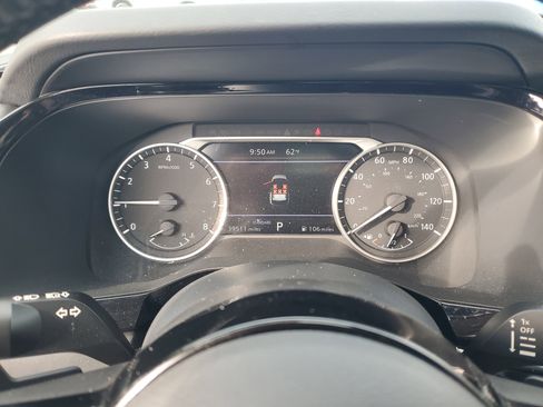 Certified 2022 Nissan Pathfinder SV w/ SV Premium Package image 22