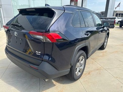 Used 2025 Toyota RAV4 XLE AWD/4WD image 7
