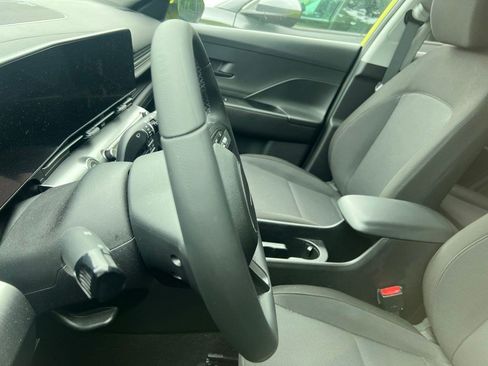 Certified 2024 Hyundai Kona SEL AWD/4WD image 6