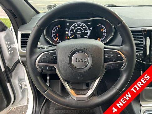 Certified 2021 Jeep Grand Cherokee Laredo X image 18