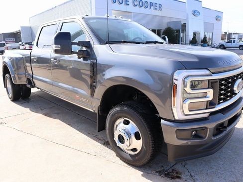 New 2026 Ford F350 Platinum AWD/4WD image 1