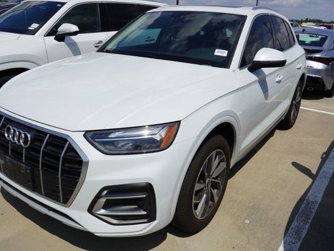 Used 2021 Audi Q5 2.0T Premium Plus w/ Premium Plus Package AWD/4WD image 4