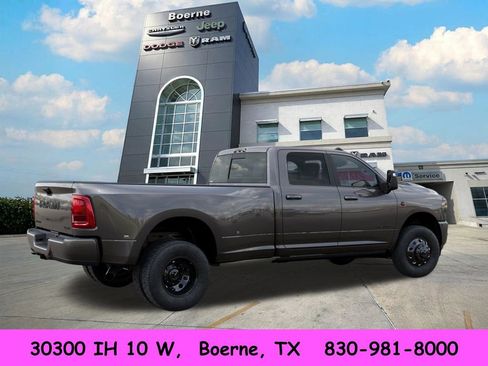 New 2026 RAM 3500 Laramie AWD/4WD image 4