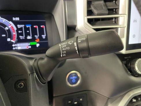 Used 2023 Toyota Tundra Platinum image 15