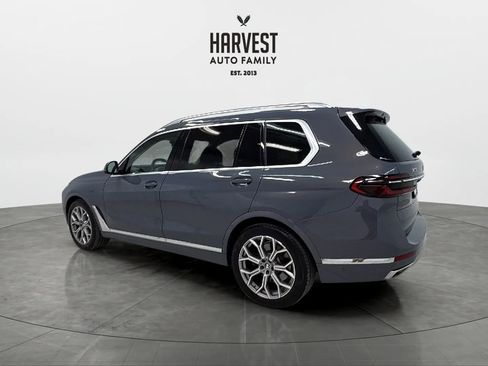 Used 2024 BMW X7 xDrive40i image 3