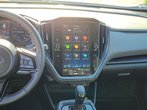 Used 2024 Subaru Crosstrek 2.5i Limited image 21