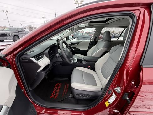 Certified 2025 Toyota RAV4 XLE Premium image 15