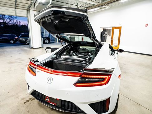 Used 2017 Acura NSX image 55