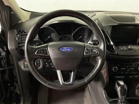 Used 2019 Ford Escape SEL image 22