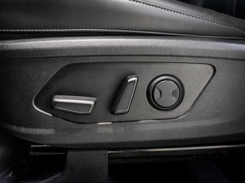 Used 2023 Kia Sorento S FWD image 7