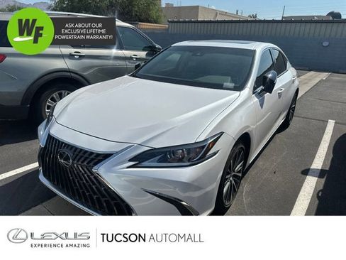 Certified 2025 Lexus ES 300h w/ Premium Package FWD image 1