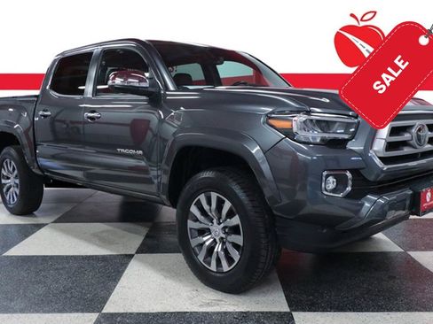 Used 2021 Toyota Tacoma Limited RWD image 1