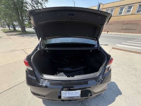 Used 2019 Hyundai Sonata Limited w/ Ultimate Package 04 FWD image 21