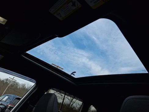 Used 2026 Subaru Forester Premium image 15