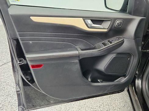 Used 2021 Ford Escape Titanium w/ Titanium Elite Package image 10