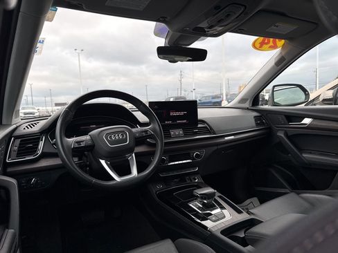 Used 2024 Audi Q5 2.0T Premium Plus image 12