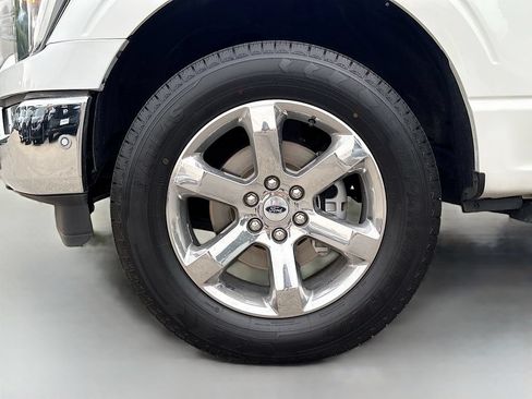 Used 2023 Ford F150 Lariat w/ Equipment Group 502A High AWD/4WD image 34