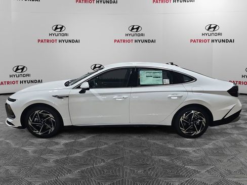 New 2026 Hyundai Sonata SEL image 2