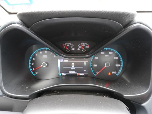Used 2017 Chevrolet Colorado Z71 RWD image 11