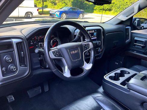 Used 2017 GMC Sierra 1500 SLT w/ SLT Premium Package AWD/4WD image 16