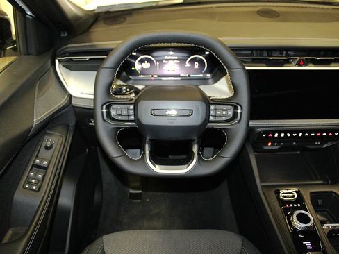 New 2026 Jeep Cherokee Laredo AWD/4WD image 12
