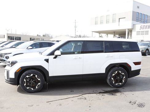 New 2026 Hyundai Santa Fe SE image 8