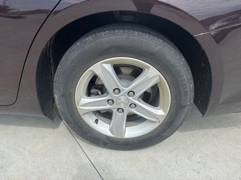 Used 2020 Chevrolet Malibu LS FWD image 10