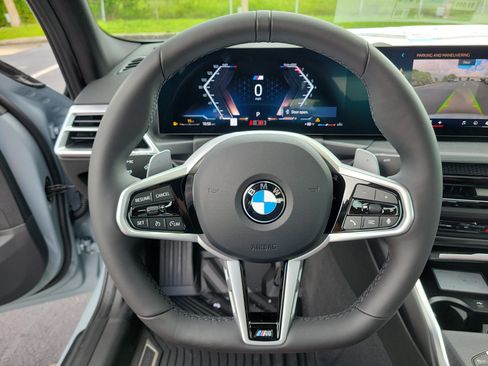New 2026 BMW 330i Sedan w/ M Sport Package RWD image 21