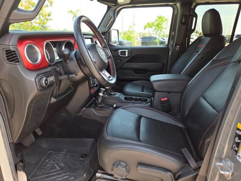 Certified 2021 Jeep Wrangler Unlimited Rubicon w/ Dual Top Group AWD/4WD image 28